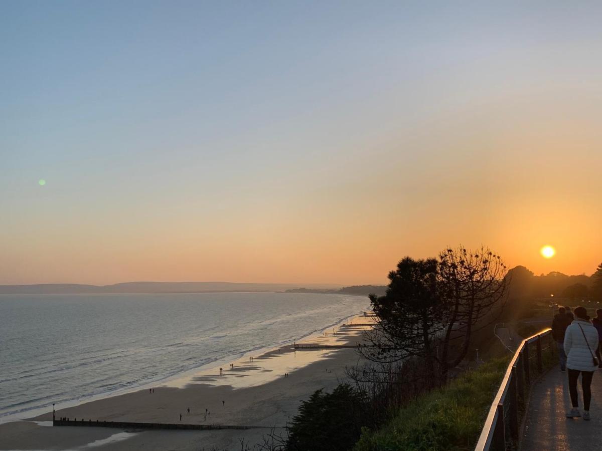 Bournemouth Beachfront Retreat 3 Bedroom 3 Bathroom Seaside B&B With Free Parking Luaran gambar