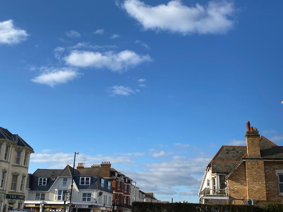 Bournemouth Beachfront Retreat 3 Bedroom 3 Bathroom Seaside B&B With Free Parking Luaran gambar